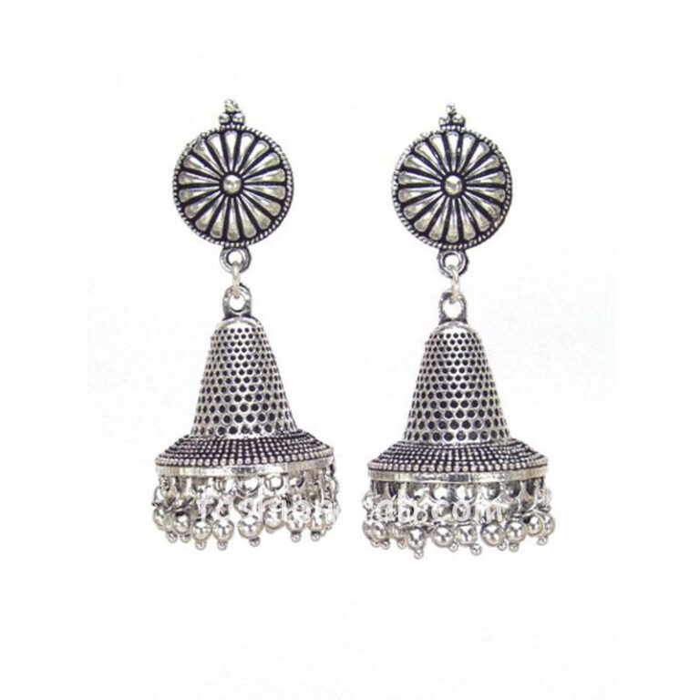 Silver Handcrafted Jhumaki Earing main image 0