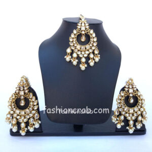 Golden Color Wedding Earring With Maangtika