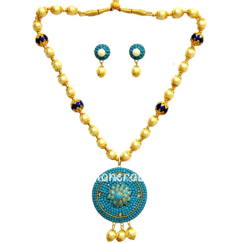 Light Blue Pachi with Pearls Necklace Set