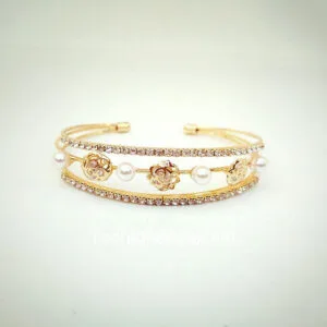 Golden Flower Pearl Bracelet