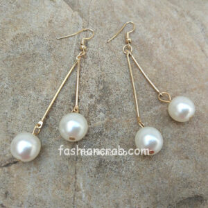 Dangling Pearl Drop Earring