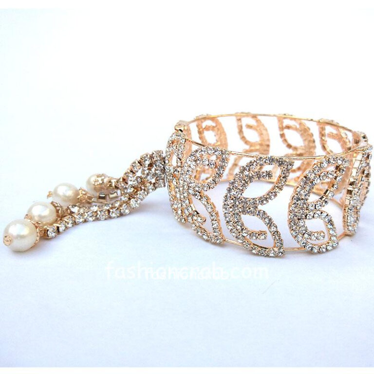 Golden Color Stylish Adjustable Bracelet