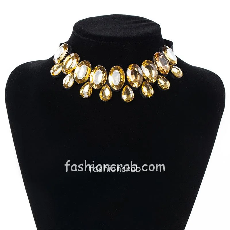 Trendy Golden Color Collar Necklace