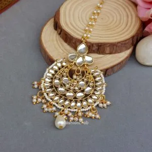 Rashmika Pearl Maangtikka