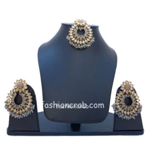Traditional Grey Earrings with Maang Tikka for Party