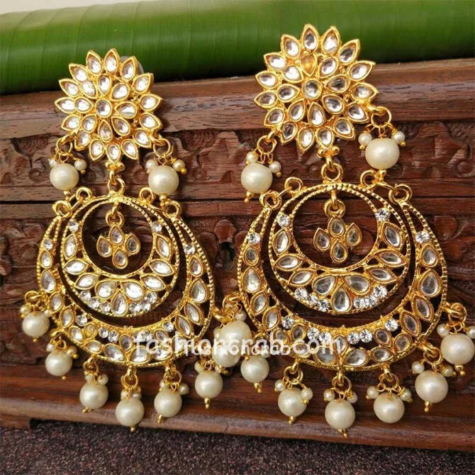 Beautiful Kundan Chandbali Earring for Lehenga Beautiful Kundan Chandbali Earring for Lehenga