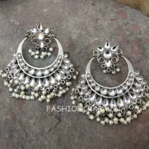 Black Metal Kundan Stone Pearl Earring
