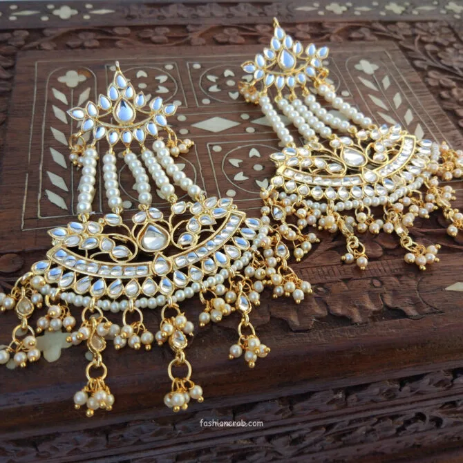 Traditional Gold Toned Kundan & Pearl Earring for Lehenga Traditional Gold Toned Kundan & Pearl Earring for Lehenga
