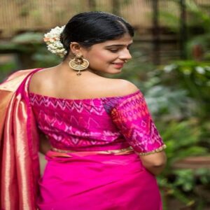 Jhumka with Off-Shoulders
