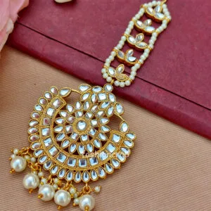 Pearl Kundan Punjabi Maang Tikka