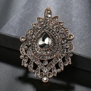 Ethnic brooch