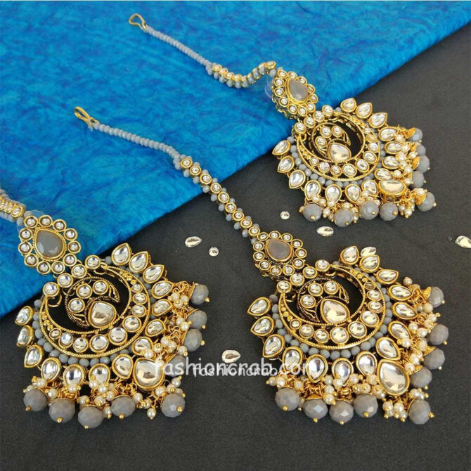 Kundan Maang Tikka with Earring for Grey Saree Kundan Maang Tikka with Earring for Grey Saree