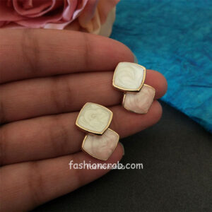 Beautiful Stud Earrings Set