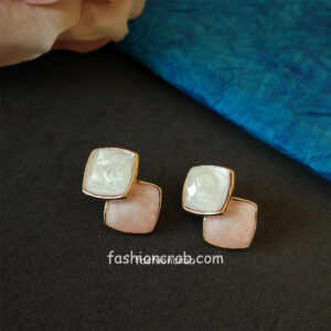 Beautiful Stud Earrings Set