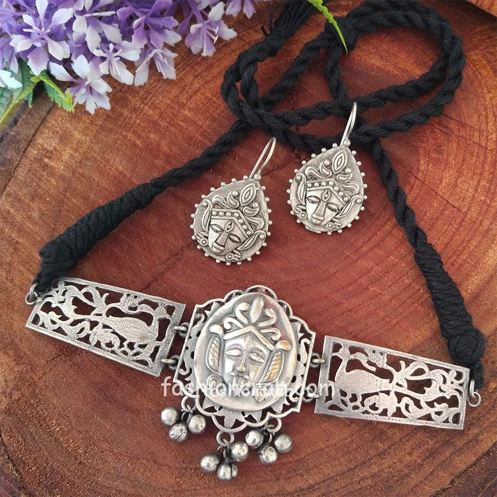 Maa Durga Choker Necklace with Earrings