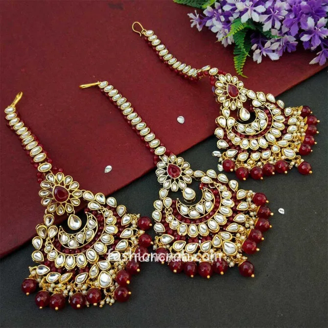 Maroon Colour Bridal Kundan Maang Tikka with Earrings Maroon Colour Bridal Kundan Maang Tikka with Earrings