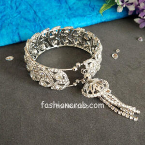 Silver Color Designer Cuff Bracelet for Girls