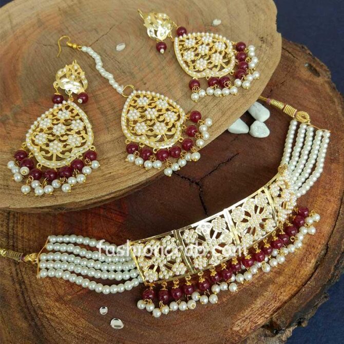 Maroon Colour Pearl Jadau Choker Set for Punjabi Bride Maroon Colour Pearl Jadau Choker Set for Punjabi Bride