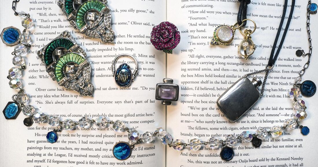Enjoy The New Age Of Comfort With These Imitation Jewellery Pieces!