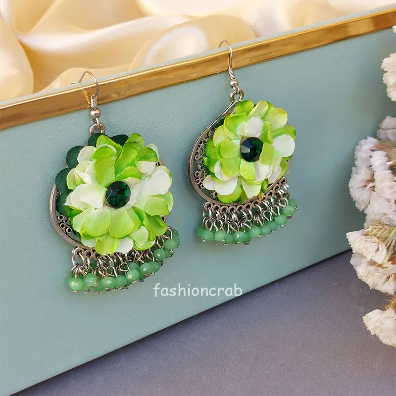 Green Pearl Flower Earrings