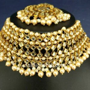 Cream Colour Punjabi Kundan Choker Set for Reception