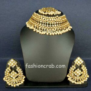 Cream Colour Punjabi Kundan Choker Set for Reception