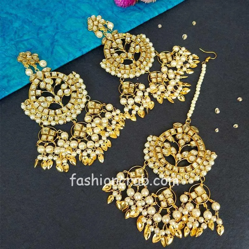 White-Punjabi Big Maang Tikka with Earrings for Girl