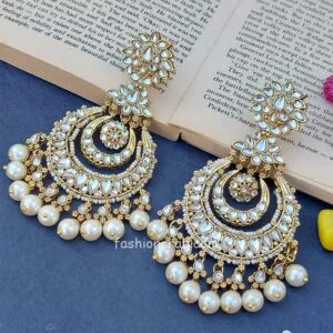 Gold Tone Enchanting Kundan Chandbali Earring