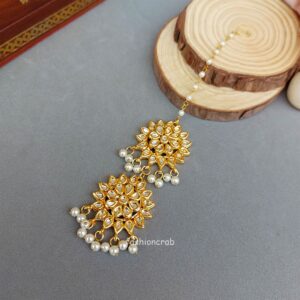 Shriya Kundan MaangTikka