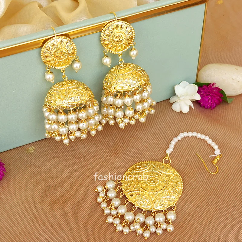 Punjabi Style White Jhumka with Maangtikka