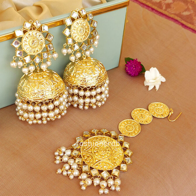 White Big Punjabi Traditional Earrings with Tikka White Big Punjabi Traditional Earrings with Tikka