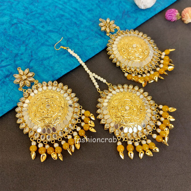Pipal Patti Earrings Tikka Set - Yellow Pipal Patti Earrings Tikka Set - Yellow