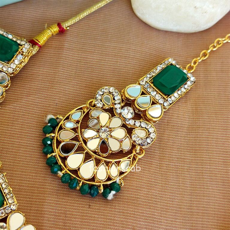 Green Pearl Mirror Choker Set for Women
