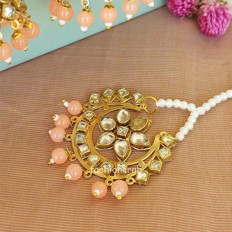 Peach Color Kundan Maangtikka and Earrings for Punjabi Suit