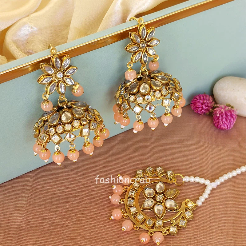 Peach Color Kundan Maangtikka and Earrings for Punjabi Suit