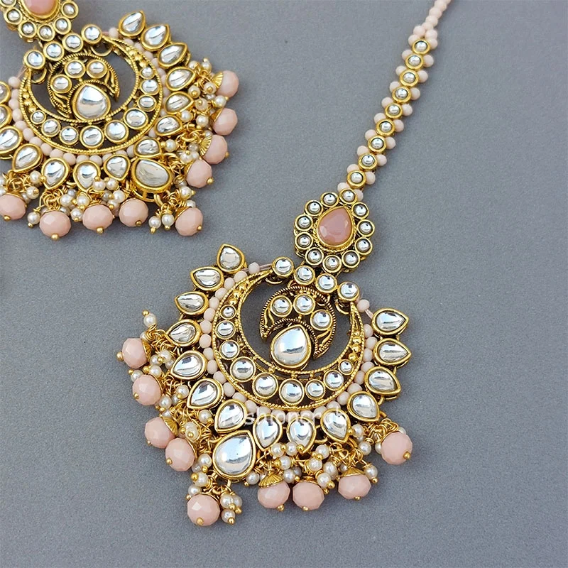 Kundan Maang Tikka with Earring for Peach Saree