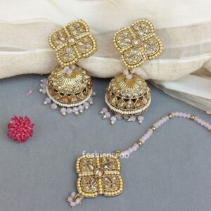 Aamna Maang Tikka with Earrings - Pink