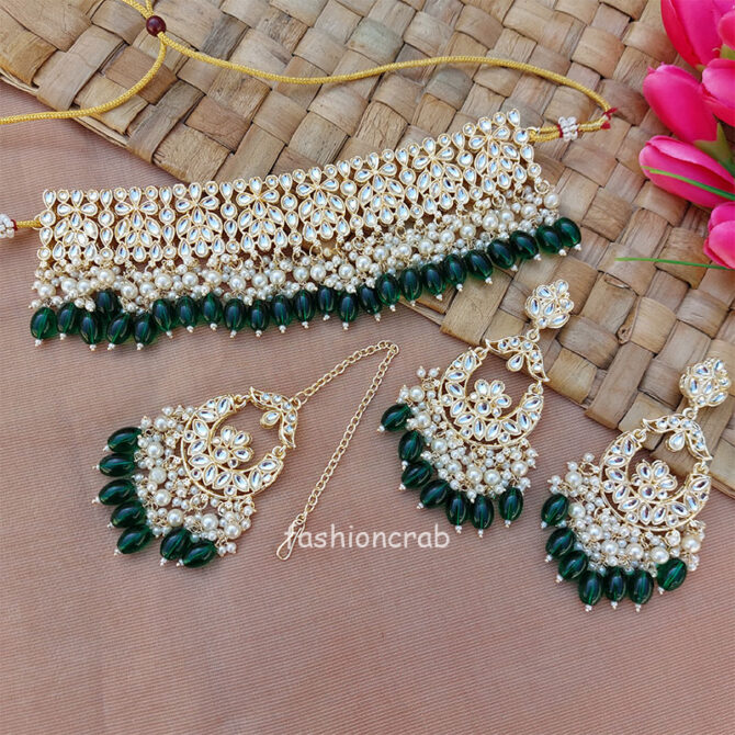 Green Pearl Kundan Set for Saree Green Pearl Kundan Set for Saree