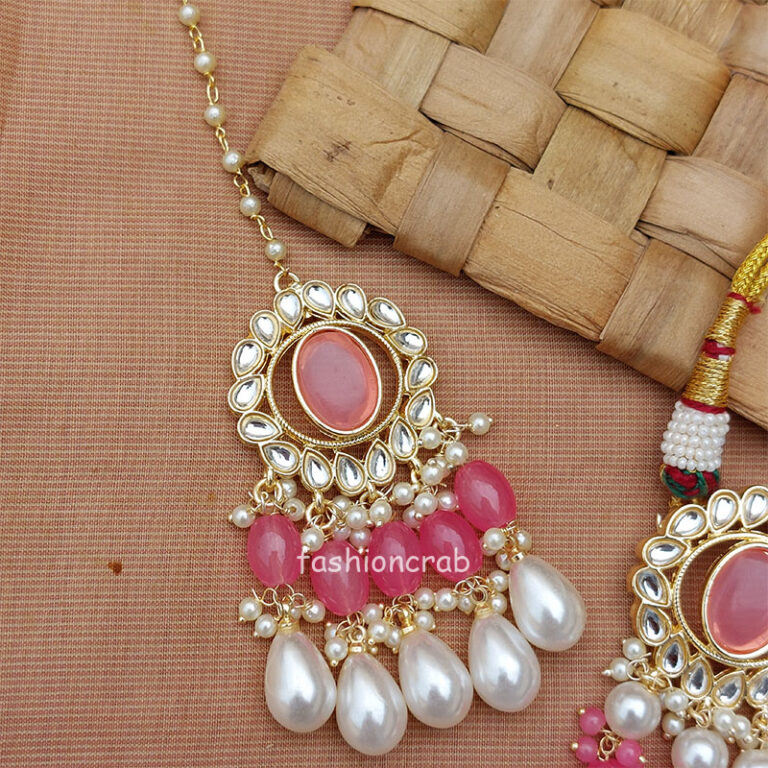 Traditional Light Pink Choker Necklace