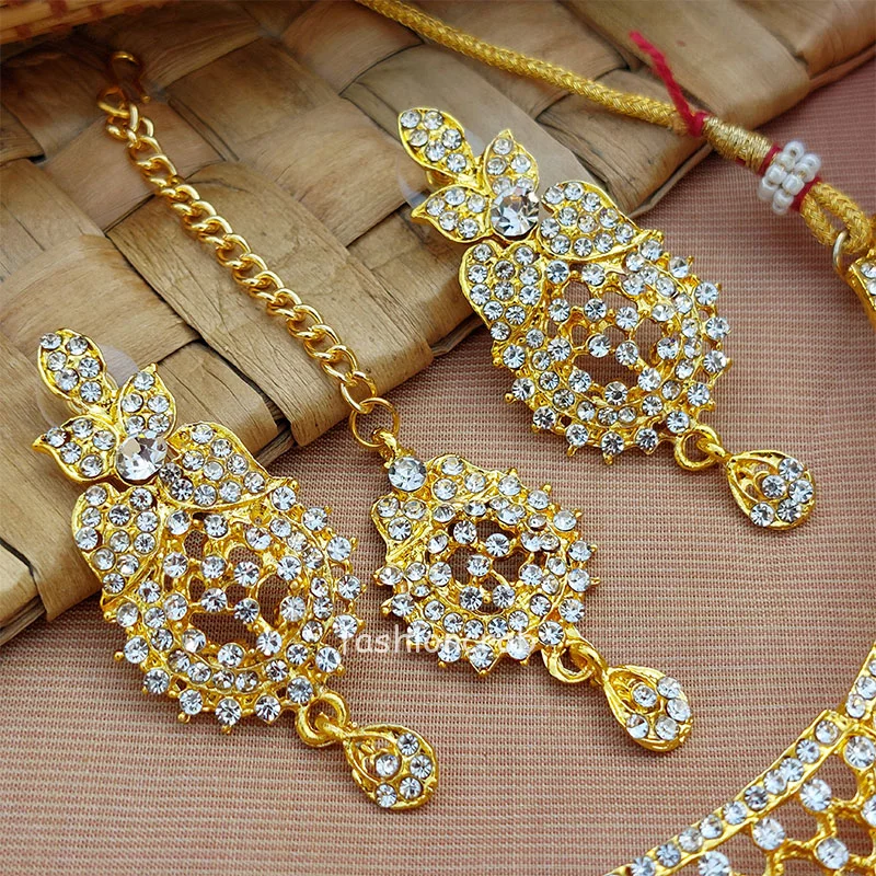 Gold Toned Choker Set for Lehenga