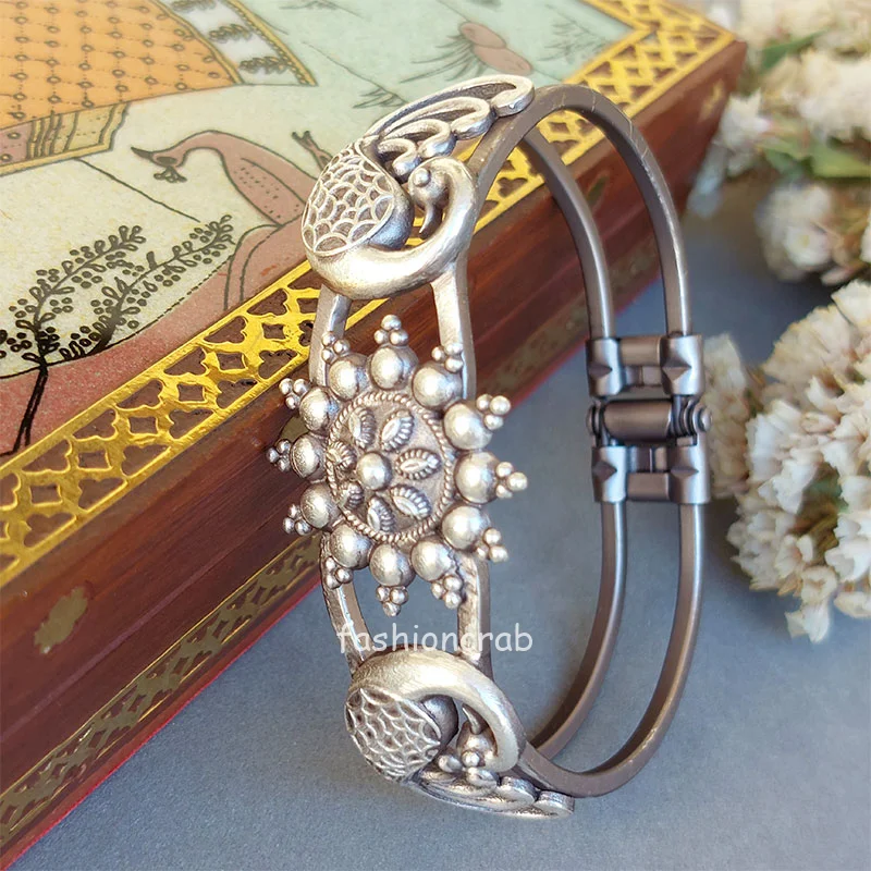 Silver Look Alike Adjustable Bracelet for Party