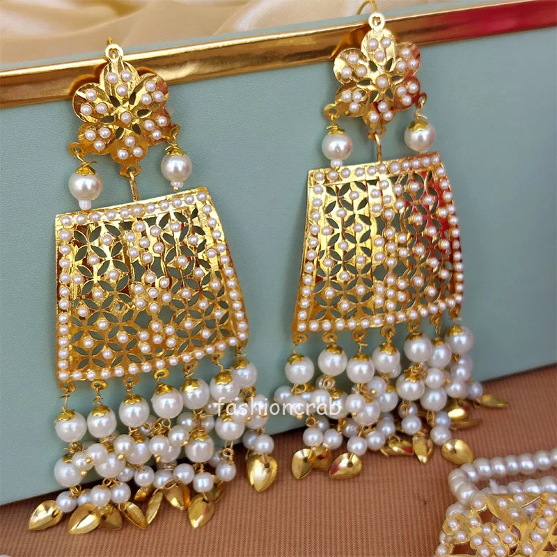 Traditional Folk Punjabi Jadau Choker Set - White