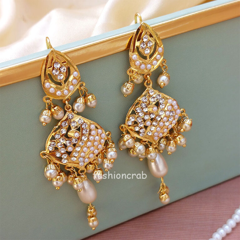 White Pearl Jadau Jewellery Set