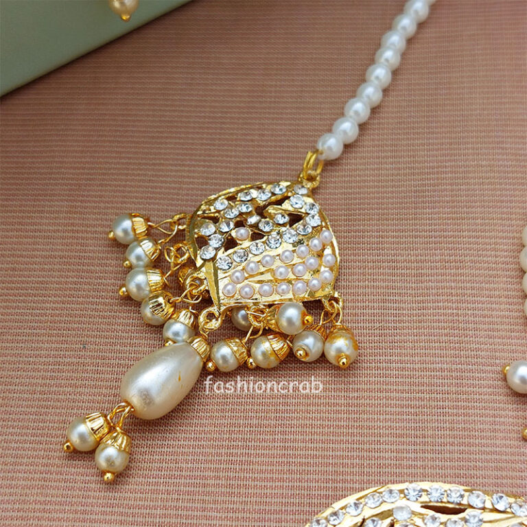 White Pearl Jadau Jewellery Set