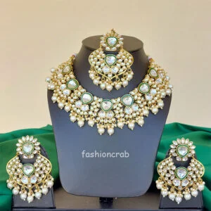 Statement Kundan Necklace Set for Shaadi