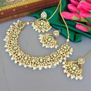 White Colour Jewellery Set for Wedding