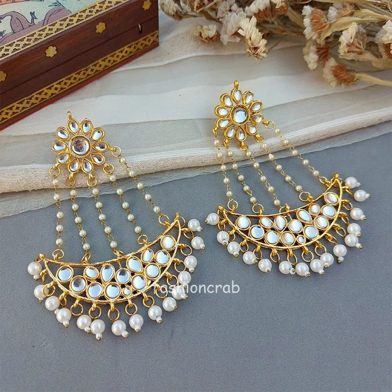 Joban Fashion Women Kundan Pearl Golden White Earrings main image 1