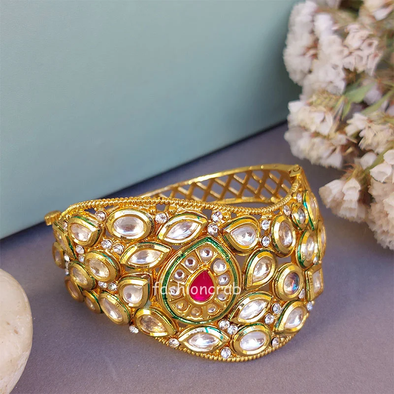 Royal Radiance Kundan Bracelet