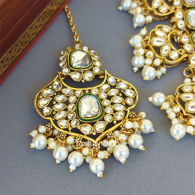 Traditional White Kundan Necklace