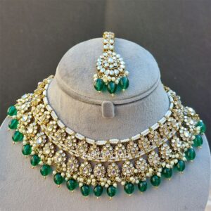 Green Color Bridal Kundan Jewellery Set